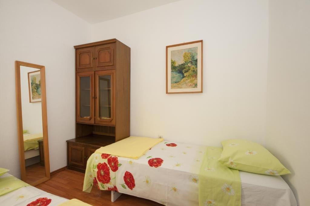 Apartments Kalajzic Pucisca Zimmer foto